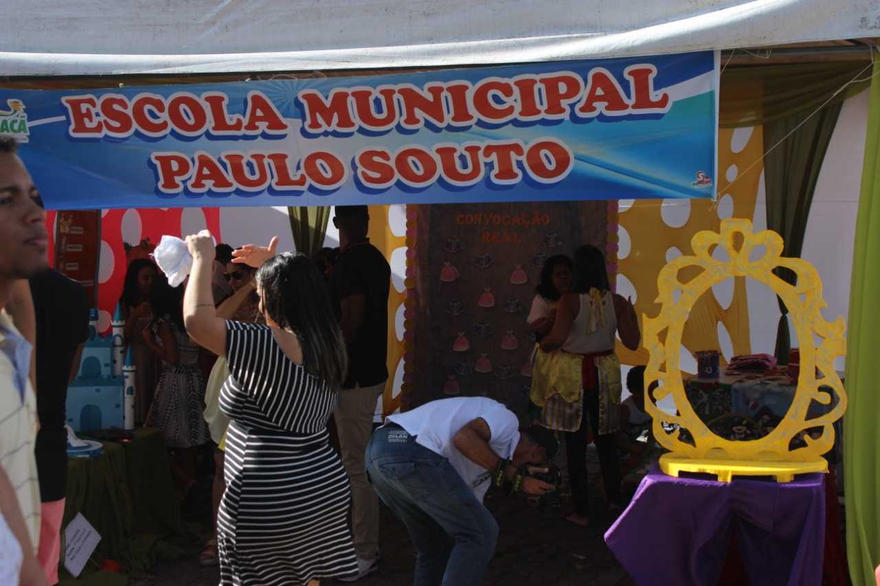 Feira Literária Camacan